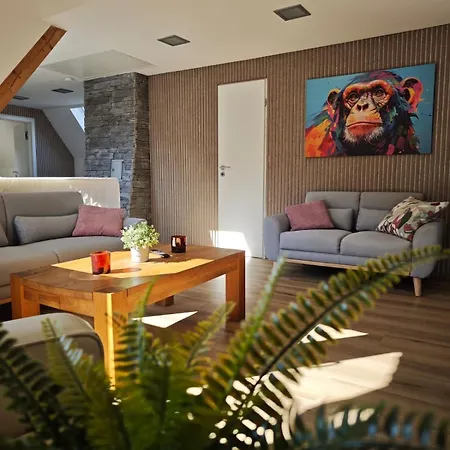Anbindung In Den Nationalpark, Eifeloase Fuer 6 Personen Und 2 Haustiere Apartment