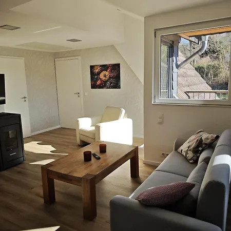 Apartment Anbindung In Den Nationalpark, Eifeloase Fuer 6 Personen Und 2 Haustiere Schleiden