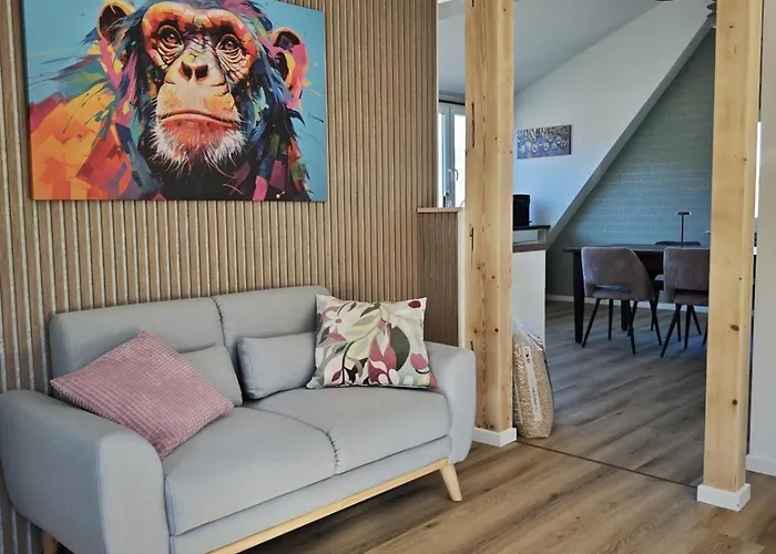 Apartment Anbindung In Den Nationalpark, Eifeloase Fuer 6 Personen Und 2 Haustiere Schleiden