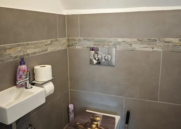 Anbindung In Den Nationalpark, Eifeloase Fuer 6 Personen Und 2 Haustiere Apartment